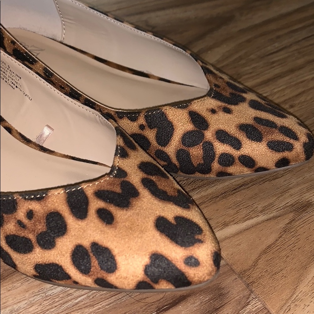 Leopard Print Flats sz6